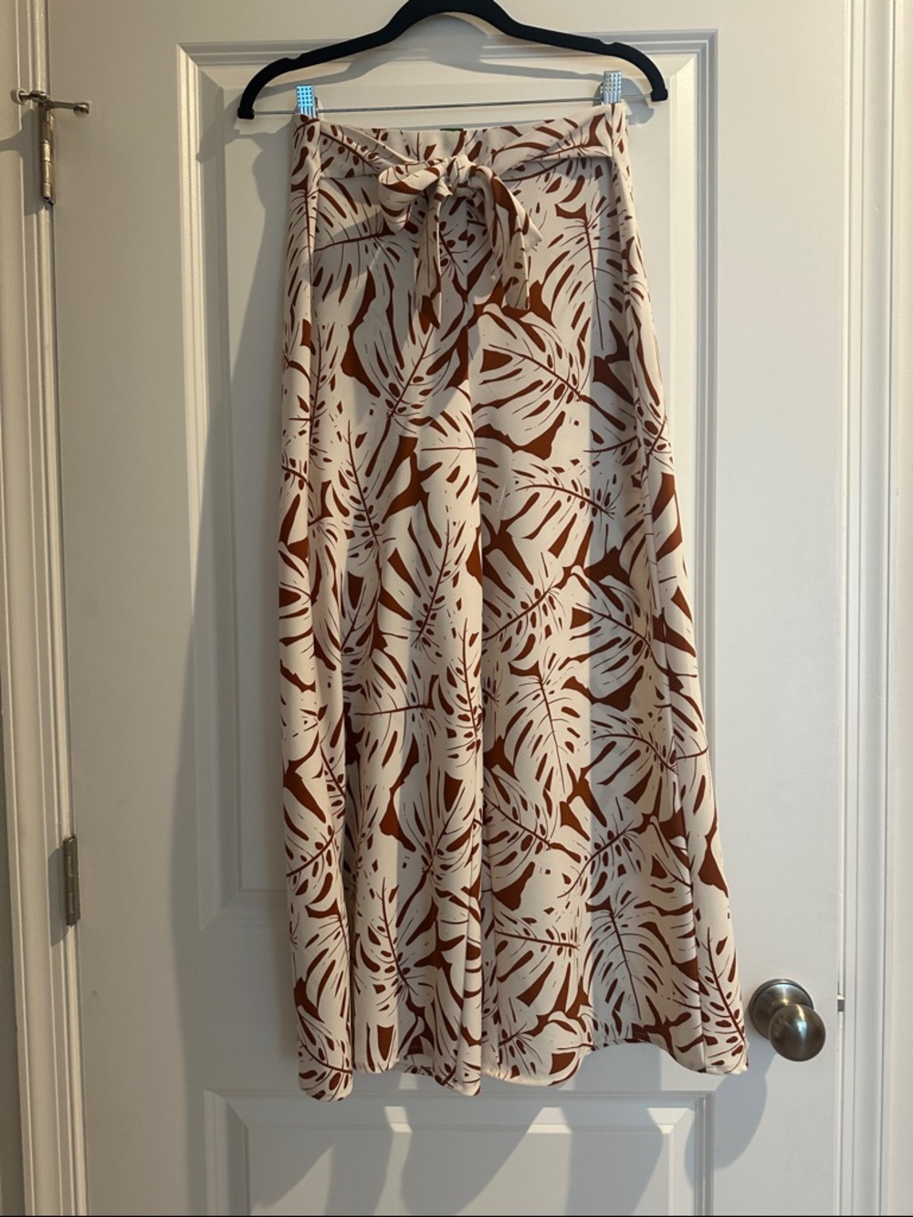 High-Rise Wide Leg Pants in Cream with Brown Leaf Print 24 in inseam